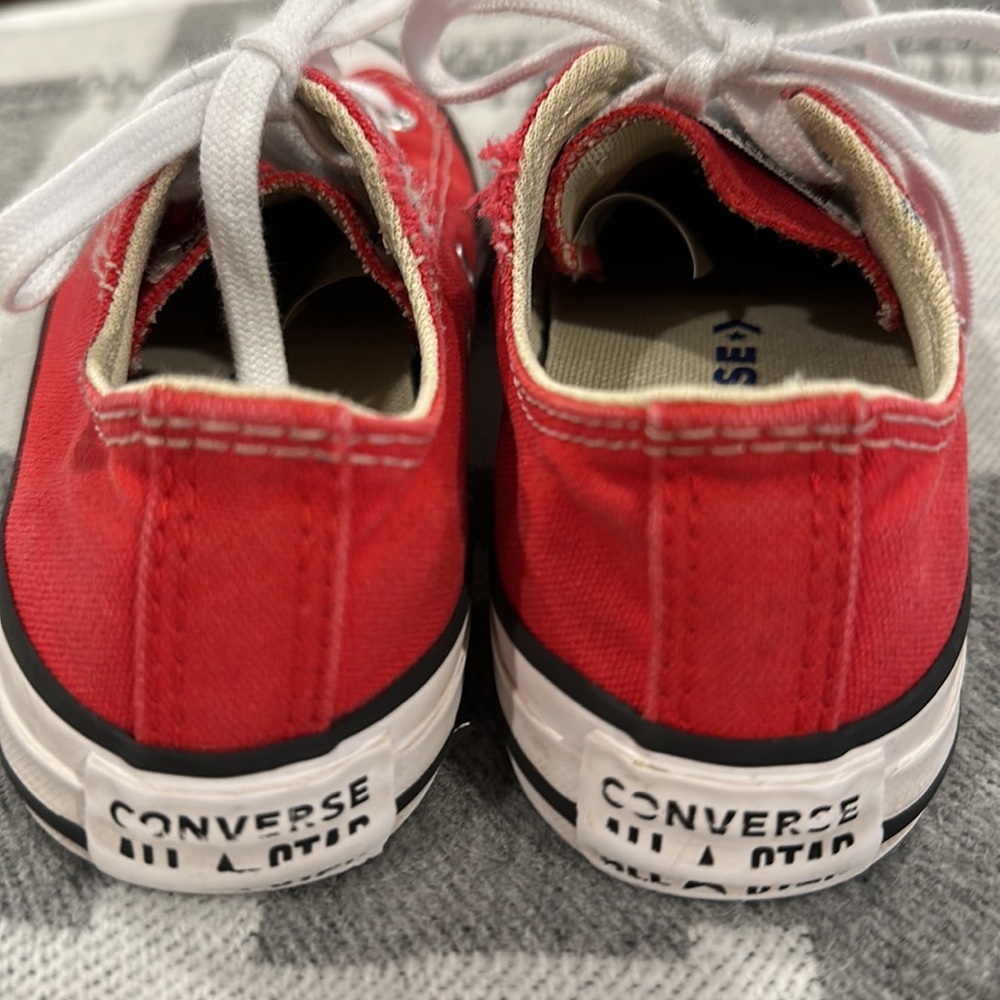 CONVERSE KIDS ALL STAR LOW TOPS SIZE 12 1/2 - Picture 10 of 14